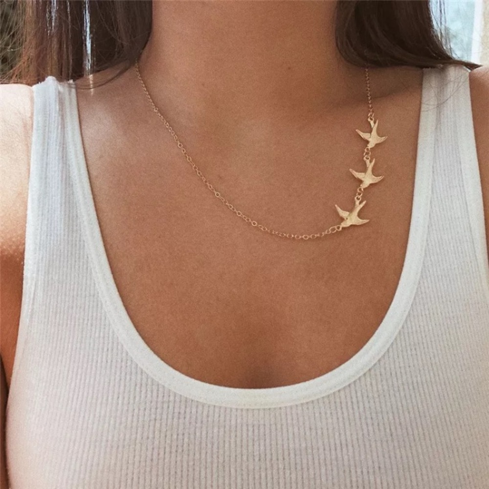 Three Birds Gold Filled Neckace - Picture 2 of 2